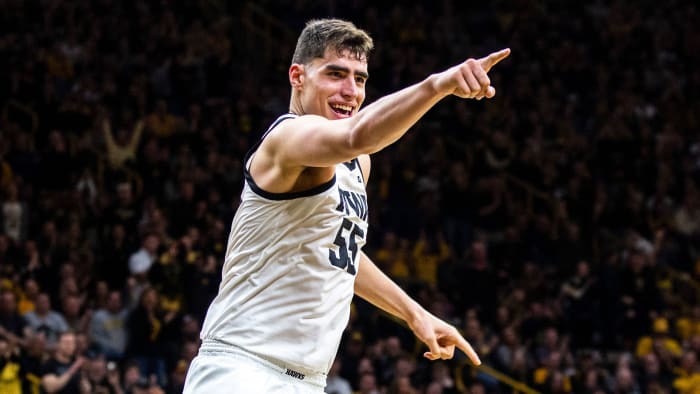 Iowa senior Luka Garza